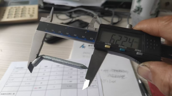 L-förmige quadratische Nägel mit heiß eingetauchter galvanisierter Oberfläche 30-60 mm