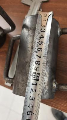 Stahlstützenhülsen-Gerüstteile-Bechermutter mit Schraubenkopf