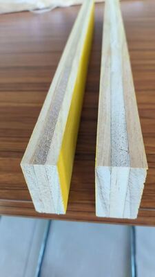 21mm 27mm Dicke Wasserdichte Schalung Phenolharz Sperrholz 3 Lagen Gelbe Schalungsplatte