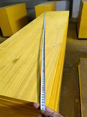 21mm 27mm Dicke Wasserdichte Schalung Phenolharz Sperrholz 3 Lagen Gelbe Schalungsplatte