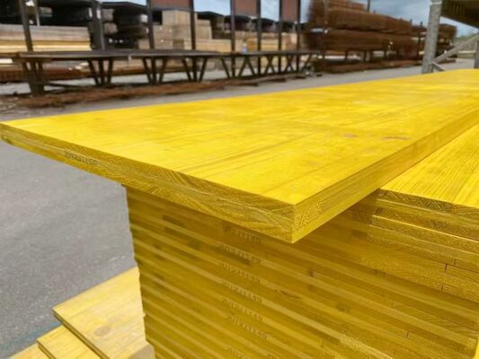 21mm 27mm Dicke Wasserdichte Schalung Phenolharz Sperrholz 3 Lagen Gelbe Schalungsplatte